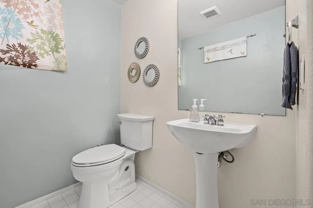 11826 Pickford San Diego, CA 92131