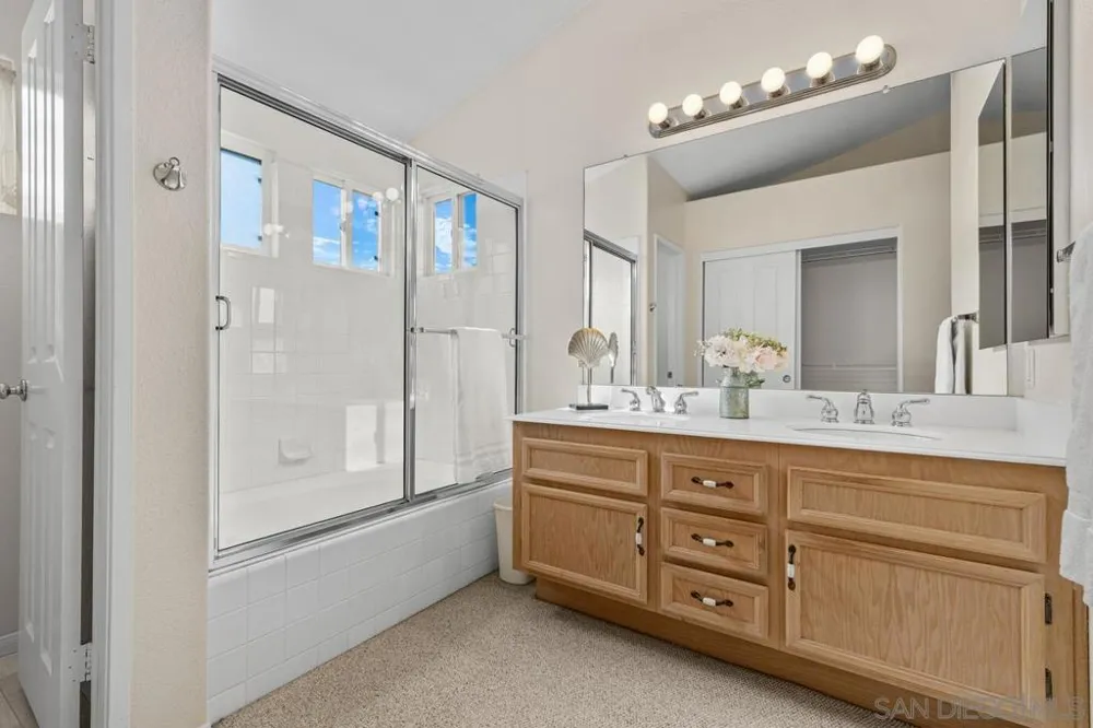 11826 Pickford San Diego, CA 92131