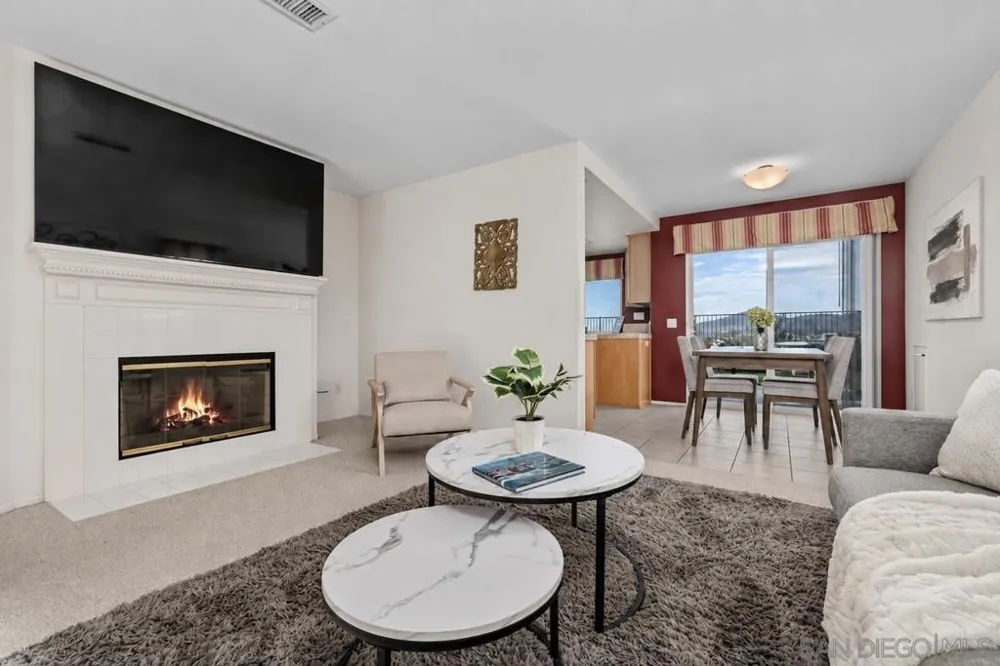 11826 Pickford San Diego, CA 92131