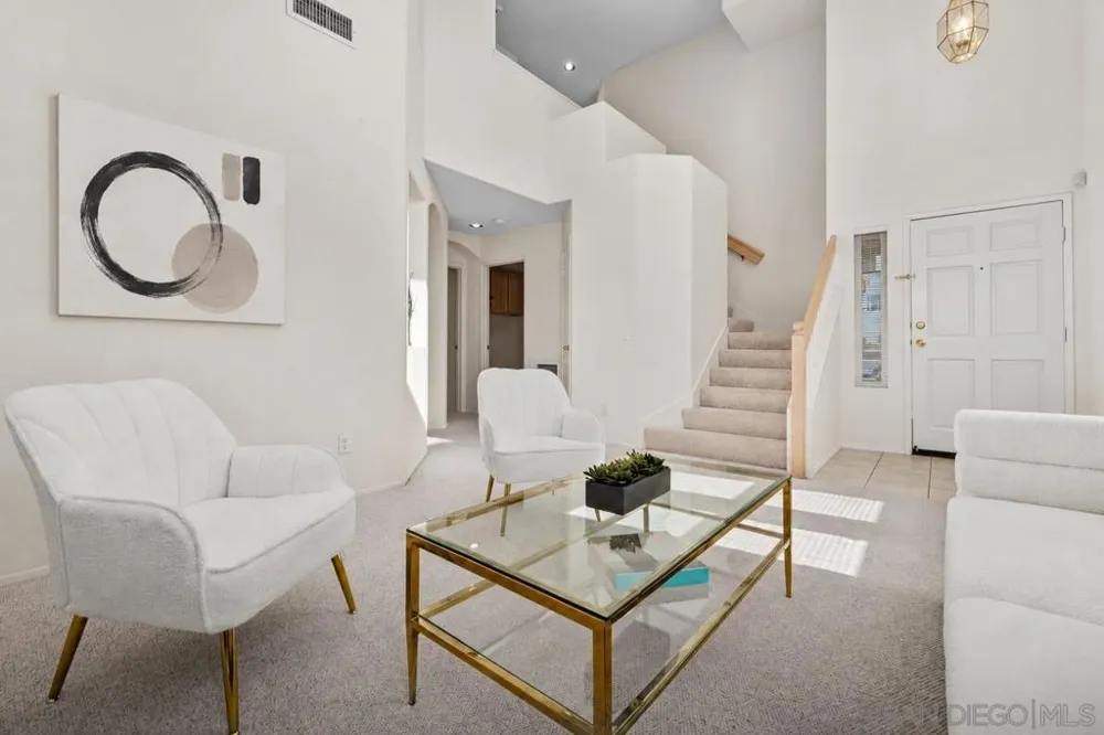 11826 Pickford San Diego, CA 92131