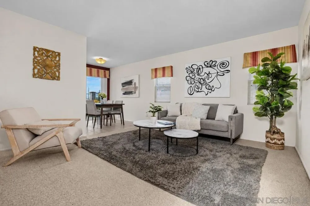 11826 Pickford San Diego, CA 92131