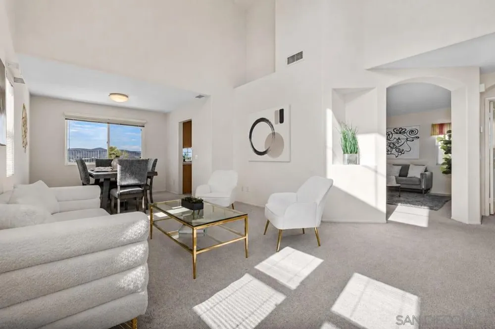 11826 Pickford San Diego, CA 92131
