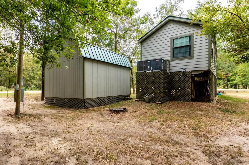 215 Center Street Cleveland, TX 77327