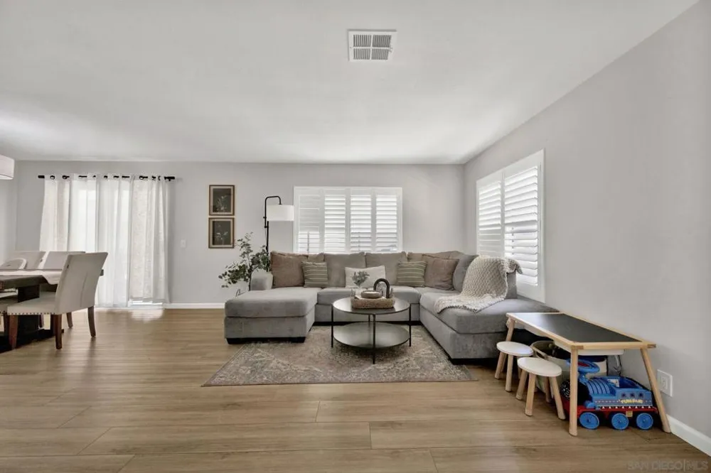 1030 Golden Springs Drive #B Diamond Bar, CA 91765