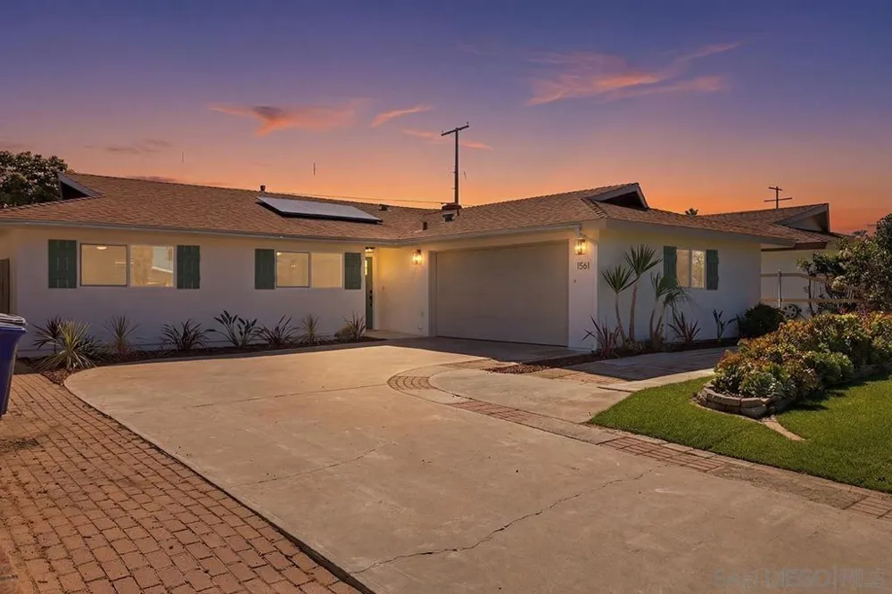 1361 California Imperial Beach, CA 91932