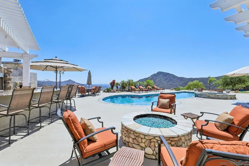 26379 Engelmann Valley Center, CA 92082