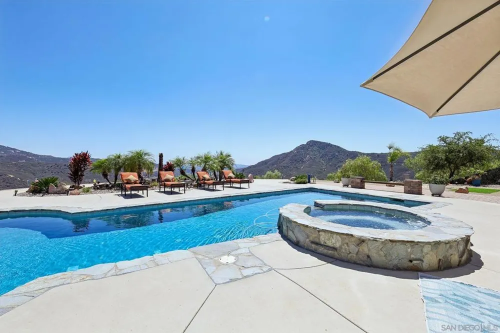 26379 Engelmann Valley Center, CA 92082