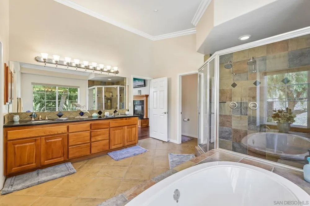 26379 Engelmann Valley Center, CA 92082