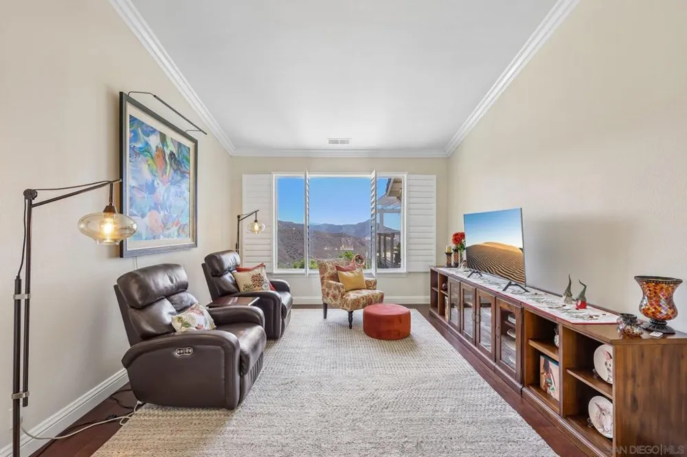 26379 Engelmann Valley Center, CA 92082