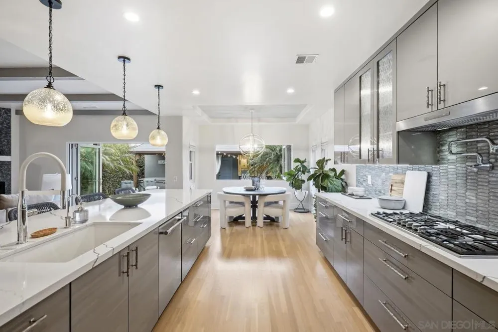 531 J Avenue Coronado, CA 92118