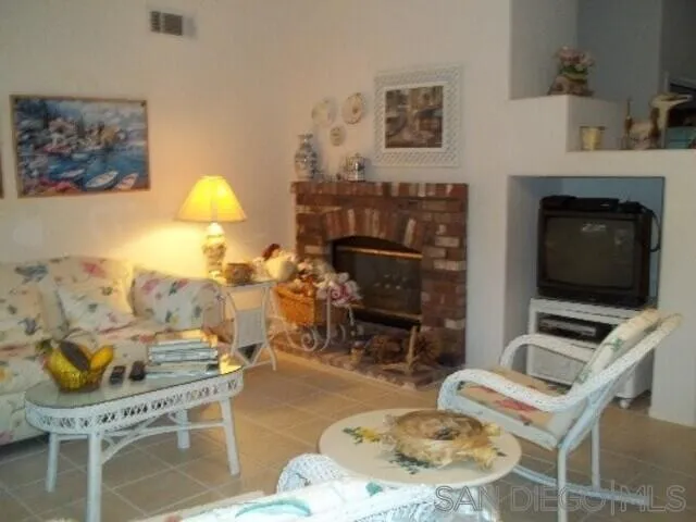 1647 Shire Ave Oceanside, CA 92057