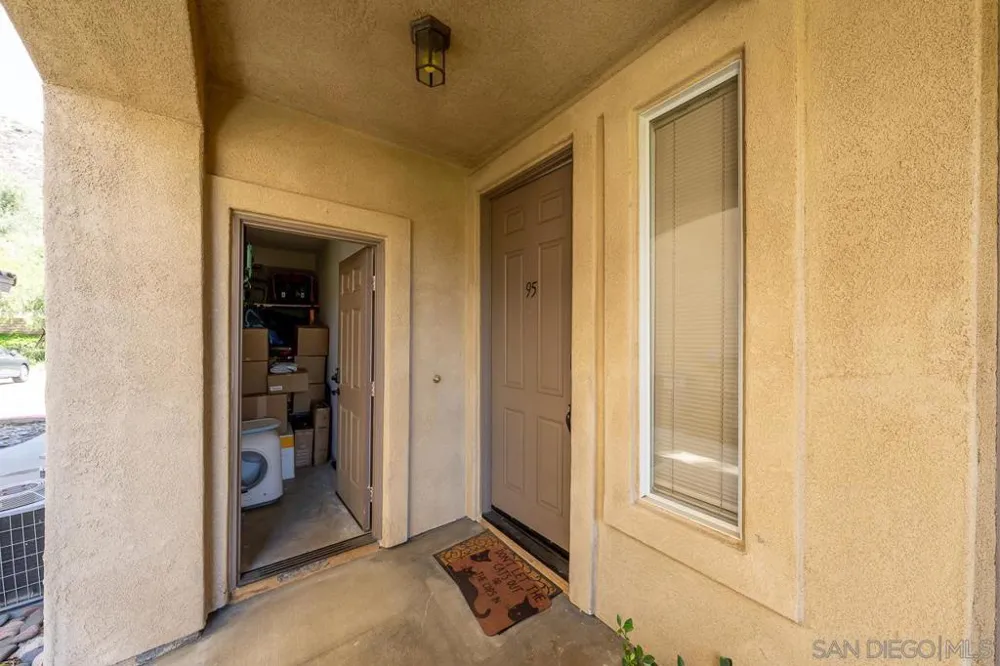 3321 Dehesa Rd #95 El Cajon, CA 92019