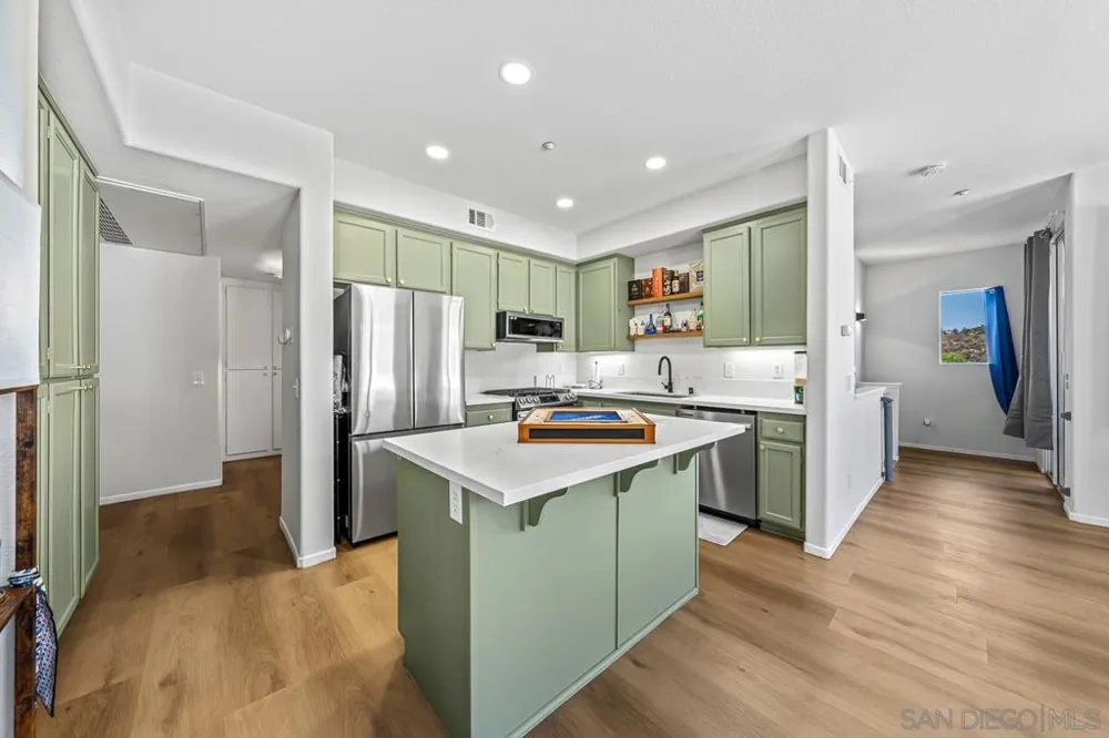 3321 Dehesa Rd #95 El Cajon, CA 92019