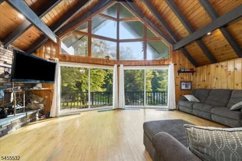 347 Rolling Ridge Rd