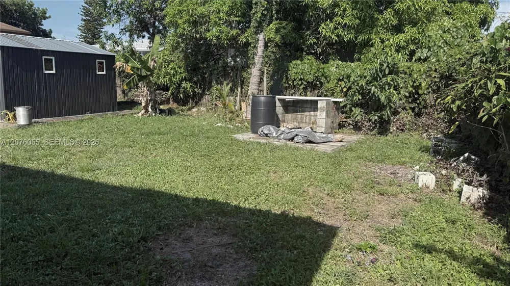 230 NW 7th Ave Dania Beach, FL 33004
