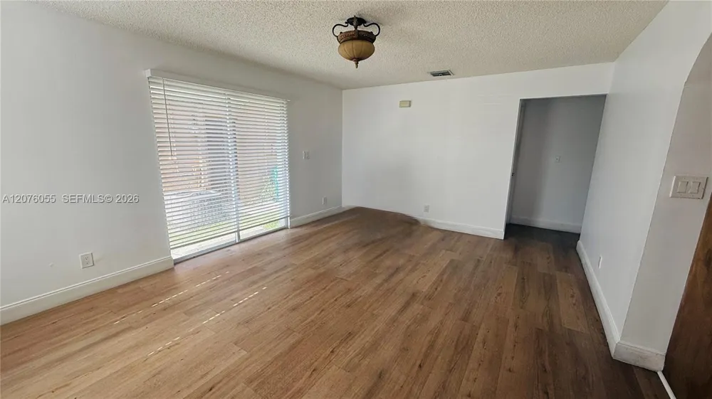 230 NW 7th Ave Dania Beach, FL 33004