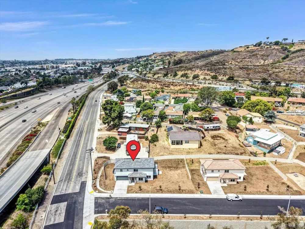 3925 Rojo Tierra Rd La Mesa, CA 91941
