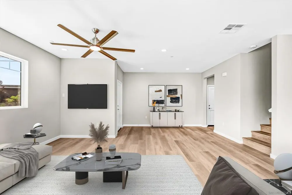 3925 Rojo Tierra Rd La Mesa, CA 91941