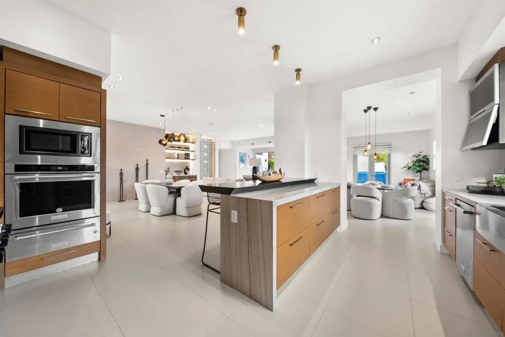 5435 Parkview Dr La Jolla, CA 92037