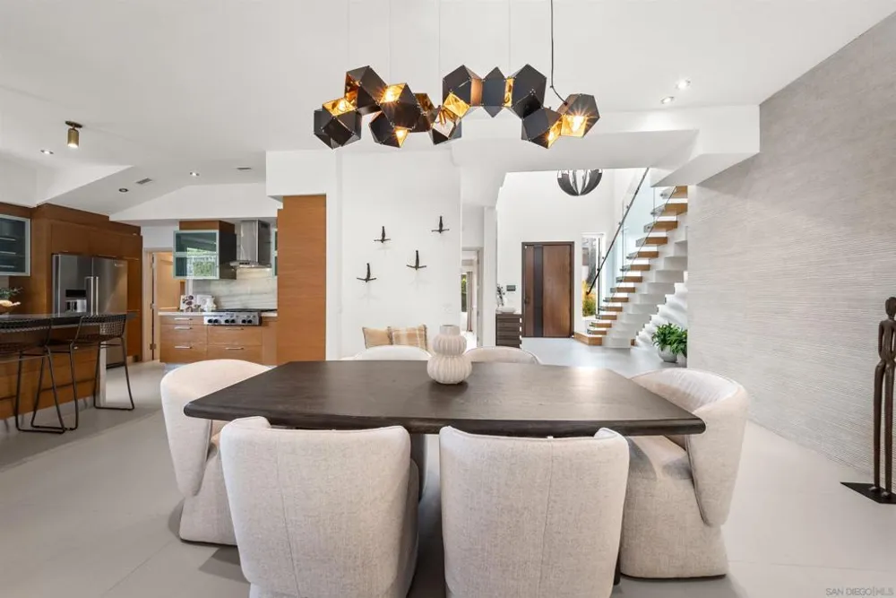 5435 Parkview Dr La Jolla, CA 92037