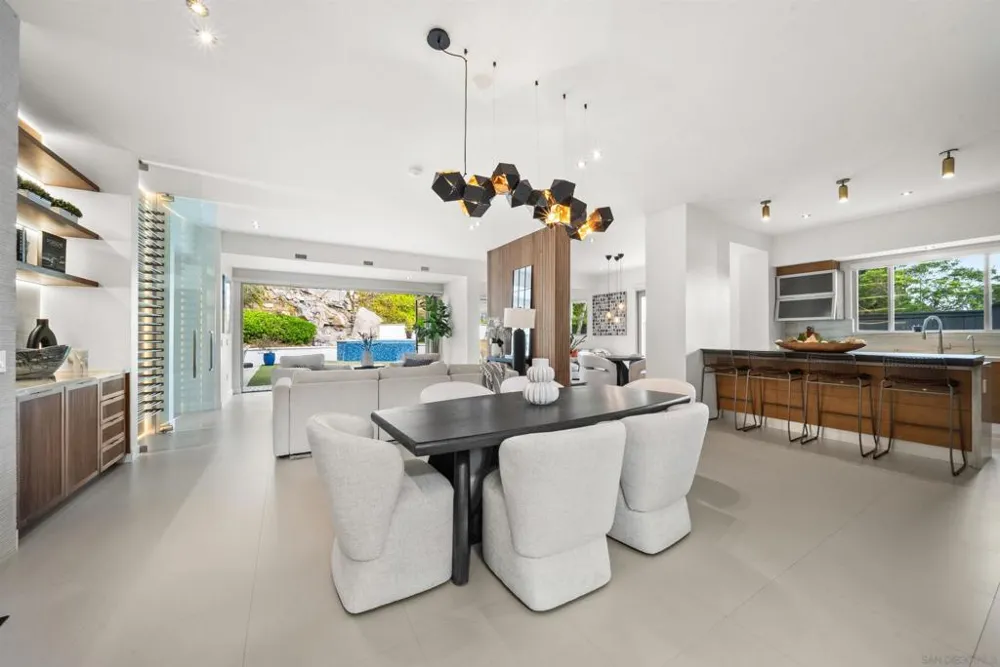 5435 Parkview Dr La Jolla, CA 92037