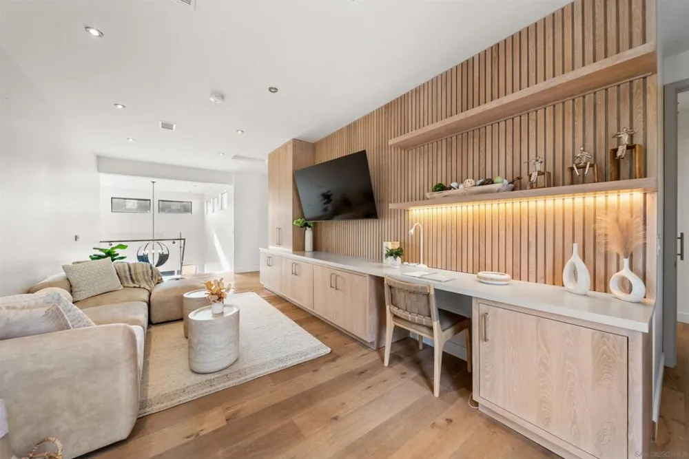 5435 Parkview Dr La Jolla, CA 92037