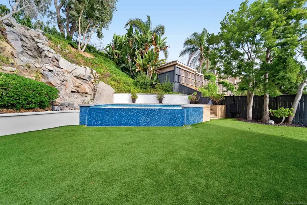 5435 Parkview Dr La Jolla, CA 92037