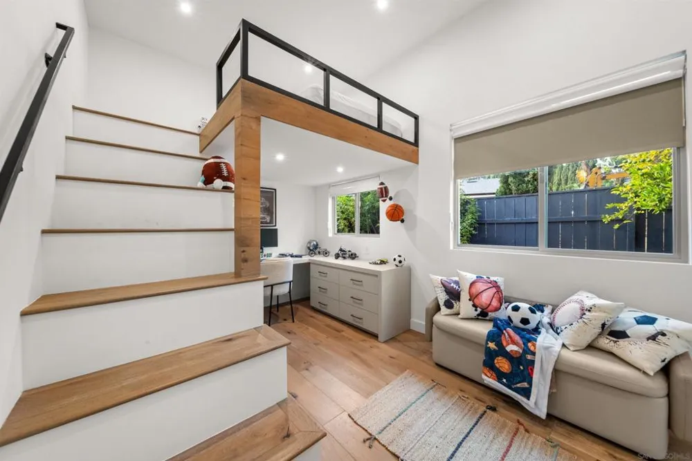 5435 Parkview Dr La Jolla, CA 92037