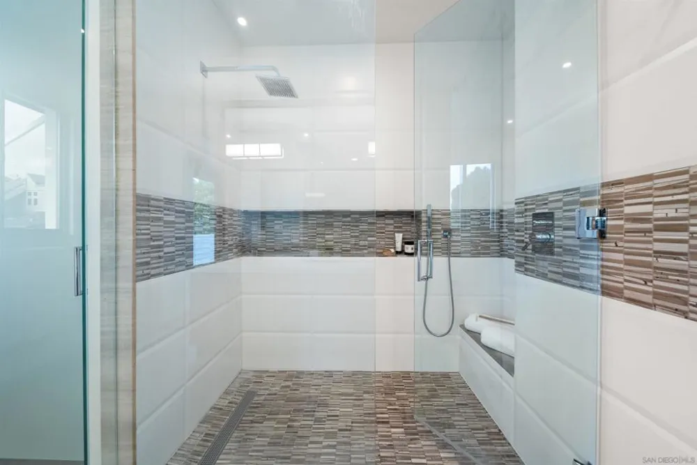 5435 Parkview Dr La Jolla, CA 92037