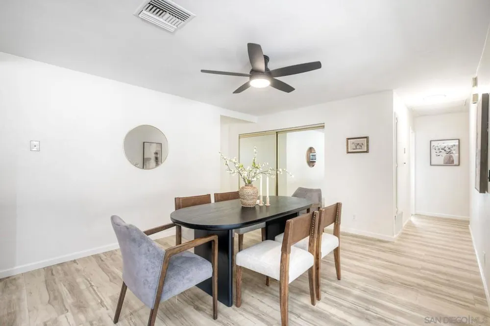 750 Melrose Pl Vista, CA 92083