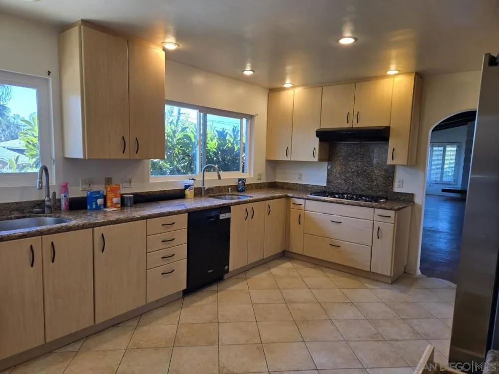 5310 Prosperity San Diego, CA 92115