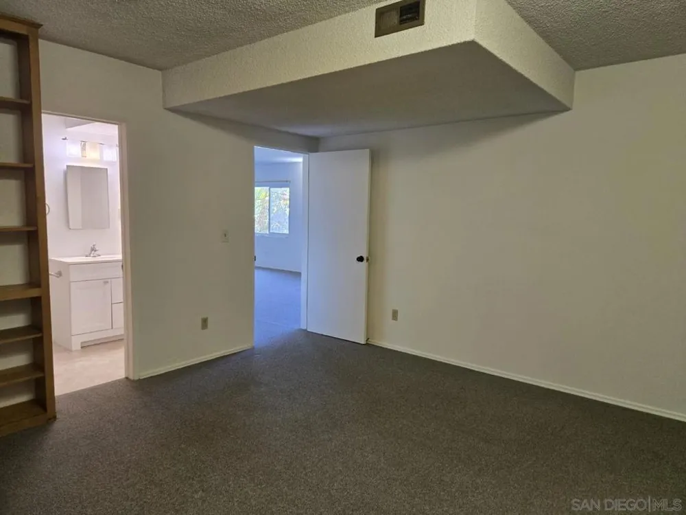 5310 Prosperity San Diego, CA 92115