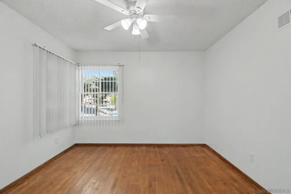 7037 Hillsboro San Diego, CA 92120