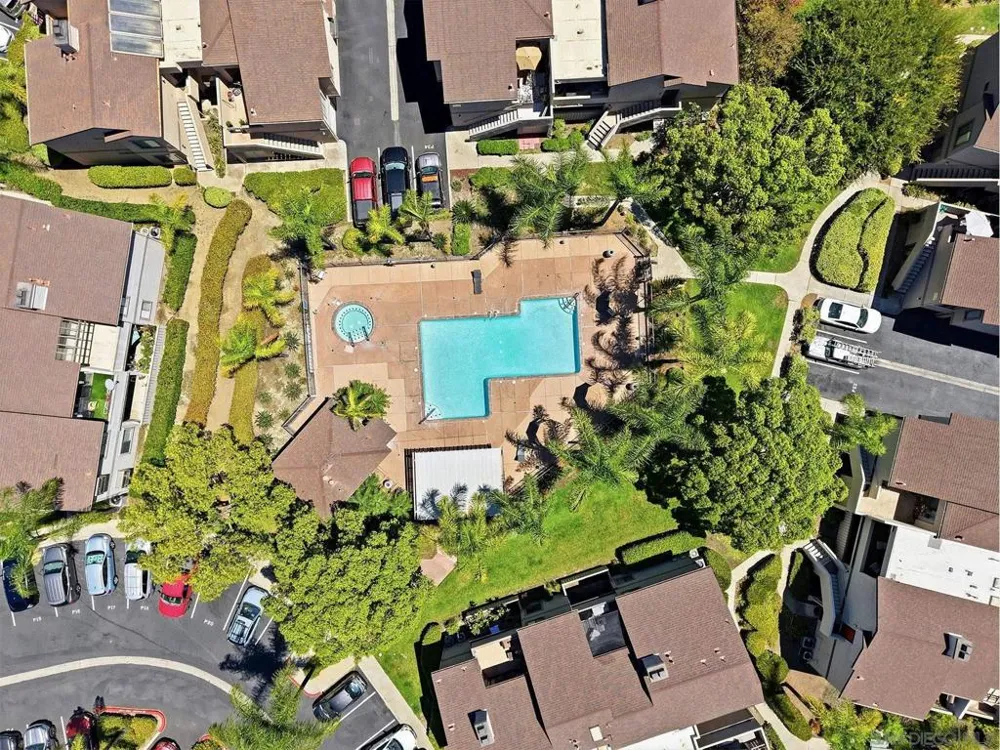 3654 Avocado Village Ct. #57 La Mesa, CA 91941