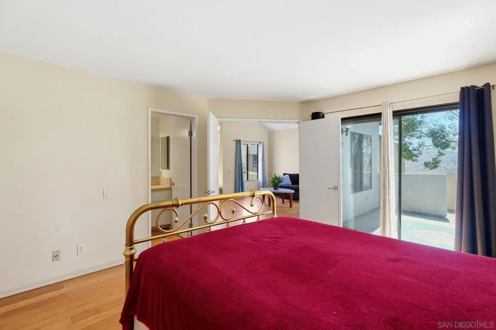 3654 Avocado Village Ct. #57 La Mesa, CA 91941