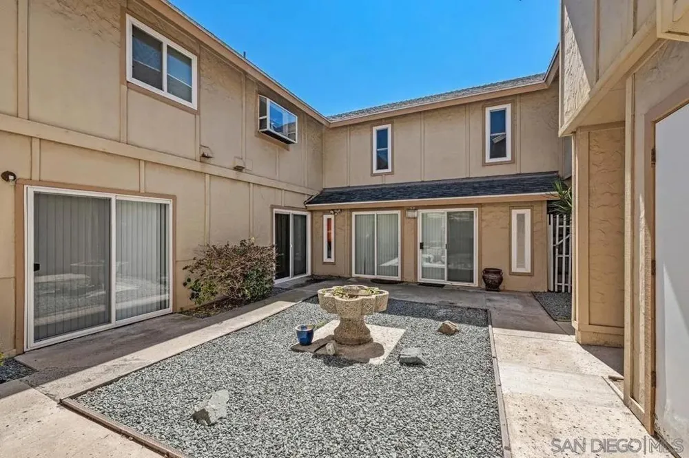 686 Seacoast Dr. Imperial Beach, CA 91932