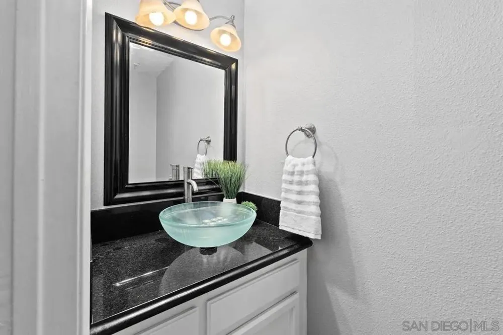 686 Seacoast Dr. Imperial Beach, CA 91932