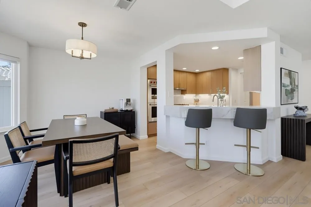 4966 Corte Playa Palmera San Diego, CA 92124