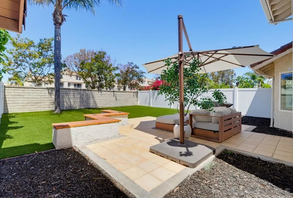 4966 Corte Playa Palmera San Diego, CA 92124