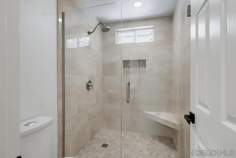 4966 Corte Playa Palmera San Diego, CA 92124