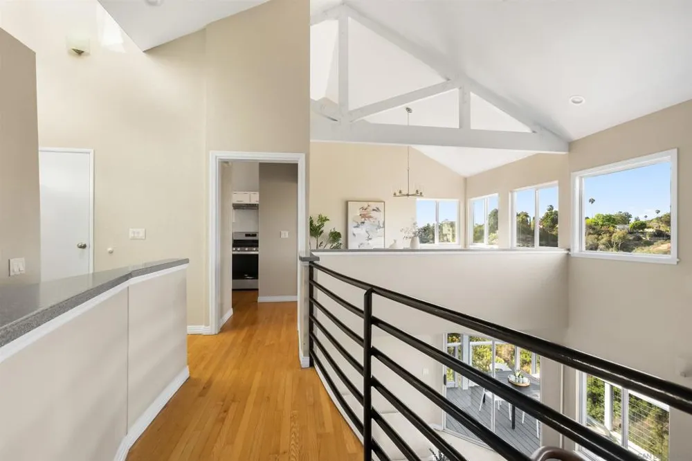 1084 Johnson Ave San Diego, CA 92103