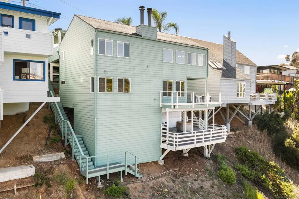 1084 Johnson Ave San Diego, CA 92103