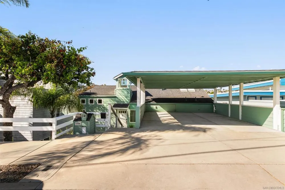 1084 Johnson Ave San Diego, CA 92103
