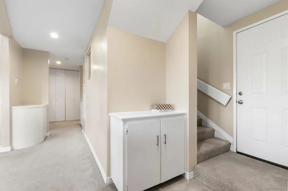 1084 Johnson Ave San Diego, CA 92103