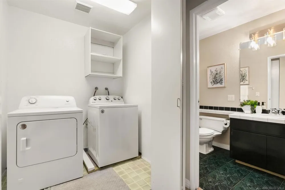 1084 Johnson Ave San Diego, CA 92103