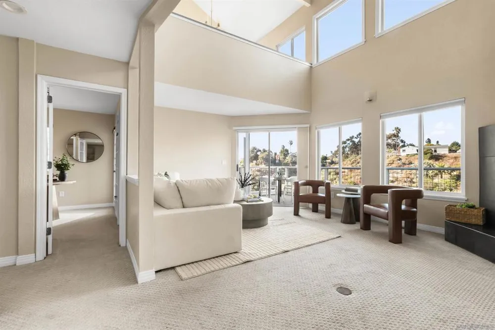 1084 Johnson Ave San Diego, CA 92103