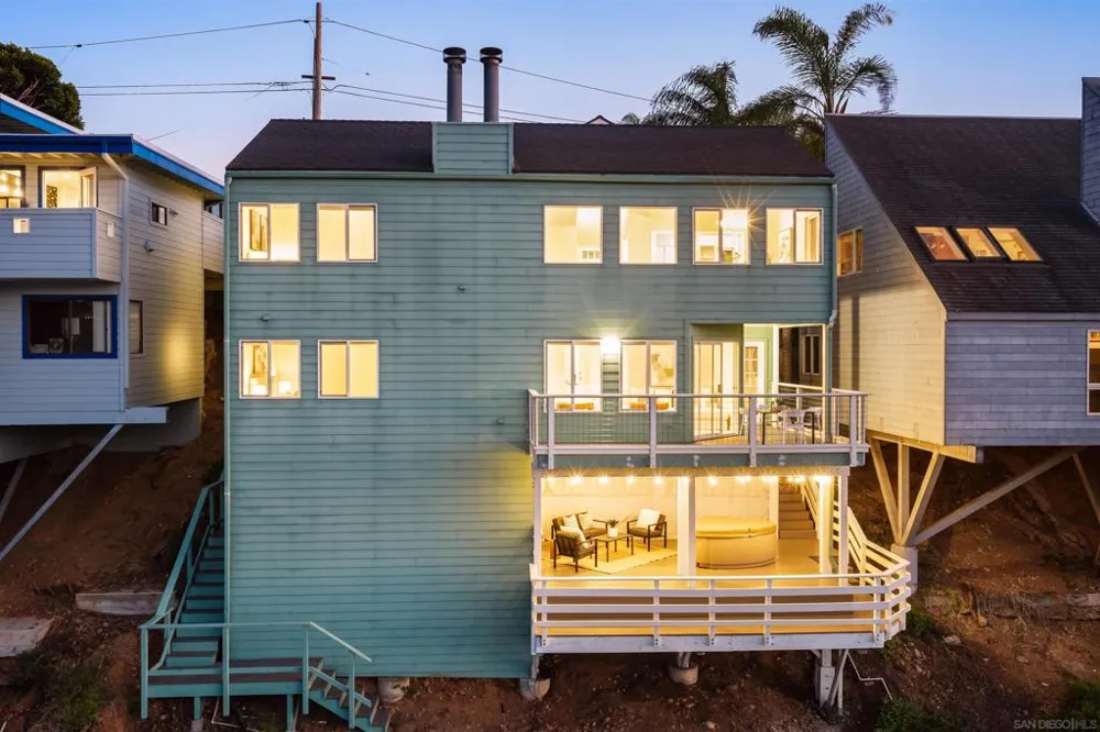 1084 Johnson Ave San Diego, CA 92103
