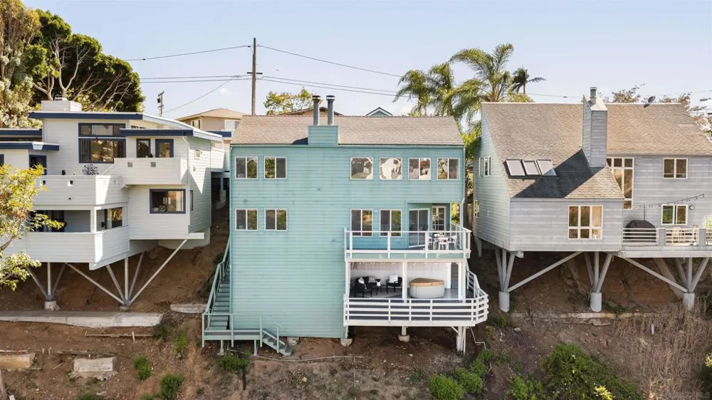 1084 Johnson Ave San Diego, CA 92103