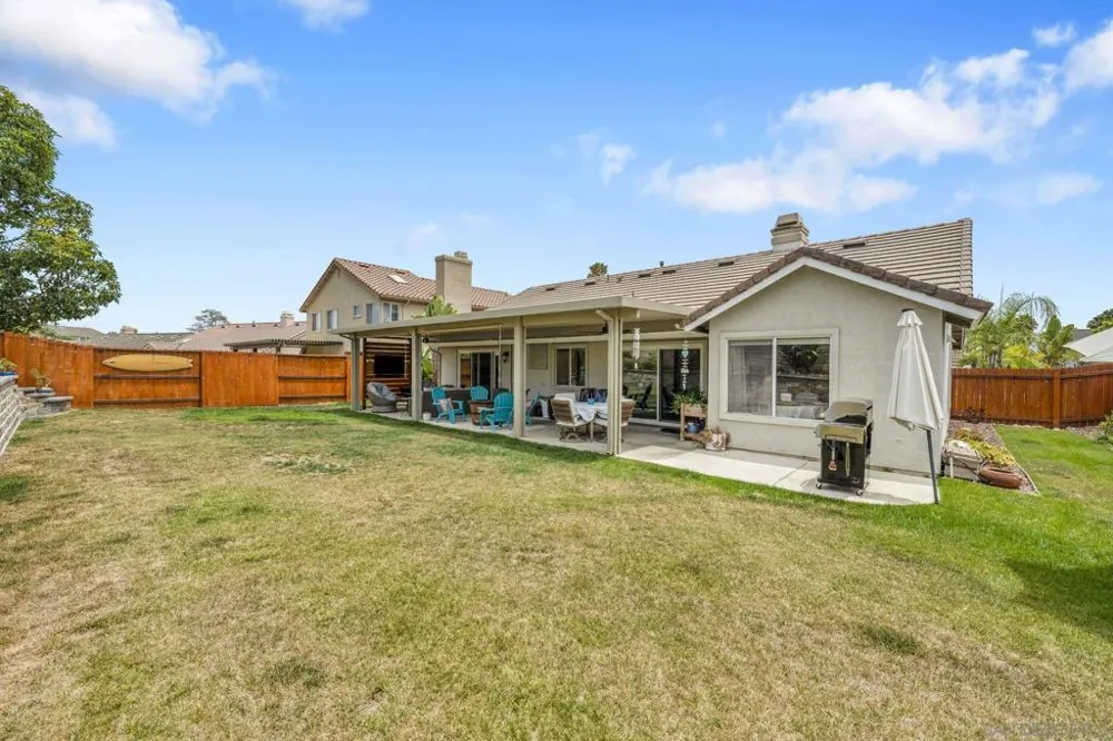 5521 Daybreak Ct Oceanside, CA 92057