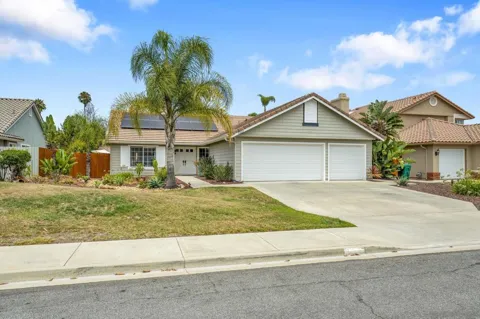 5521 Daybreak Ct